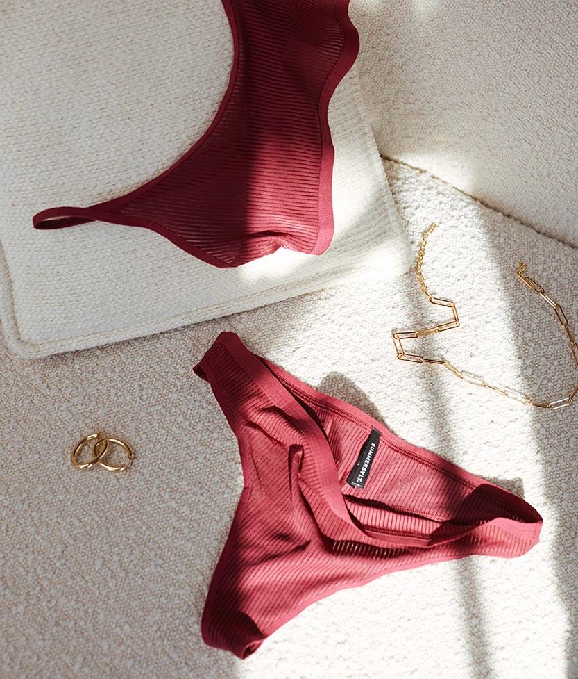 The Feel Free Thong Underwear - Pinot 2 The Feel Free Thong Underwear - Pinot - Image 2