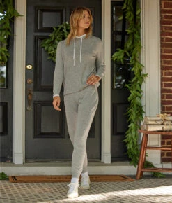 The Coziest Cashmere Blend Jogger - Wolf & White Sand