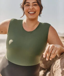 The Surf - Olive & Sea Urchin -Classic Lady Wear Store 2 ModelBack 879f15f4 8cca 4224 aeba 100a62ab3b89