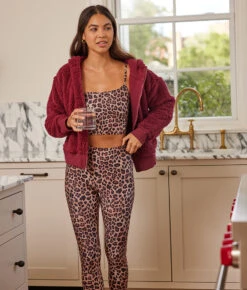 The Do-It-All High Rise 7/8 Leggings - Terracotta Leopard -Classic Lady Wear Store 4ModelFrontLeopard