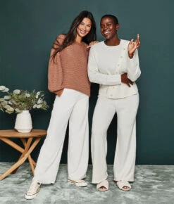 The Perfect Wide Leg Pant - White Sand -Classic Lady Wear Store 4 ModelBack b7afb98a 6c55 4427 b389 481d416e49b9