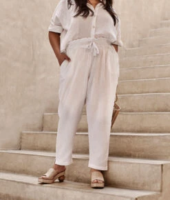The Going Places Gauze Drawstring Pant - White Sand -Classic Lady Wear Store 4 ModelDetail 46eccc84 cda5 4a47 bb9a eb114bb8e683