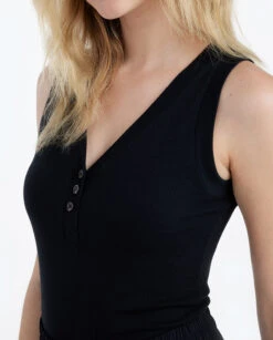 The Softest Ribbed Henley Tank - Sea Urchin -Classic Lady Wear Store 4 ModelDetail cbc2c0eb d7c4 4183 9e10 121823f86871