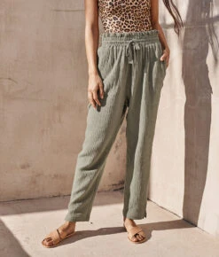 The Going Places Gauze Drawstring Pant - Agave -Classic Lady Wear Store 4 ModelDetail f75b1085 d015 48fe ba73 dde1346e4348