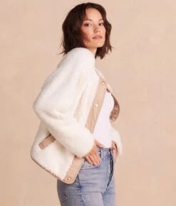 The High Pile Short Sherpa Jacket - White Sand & Moonlight 7 The High Pile Short Sherpa Jacket - White Sand & Moonlight -Classic Lady Wear Store 4 High Pile Short Sherpa Jacket White Sand Moonlight