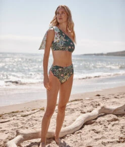 The Bow-Shoulder Ruched Sidestroke Bikini Top - Bower In Seaglass & Watermelon -Classic Lady Wear Store Bow Shoulder Ruched Sidestroke Bikini Top Bower in Seaglass Watermelon 4