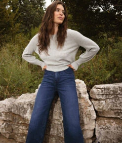 The Coziest Cashmere Blend Bishop-Sleeve Sweater - Wolf -Classic Lady Wear Store Coziest Cashmere Blend Bishop Sleeve Sweater 3