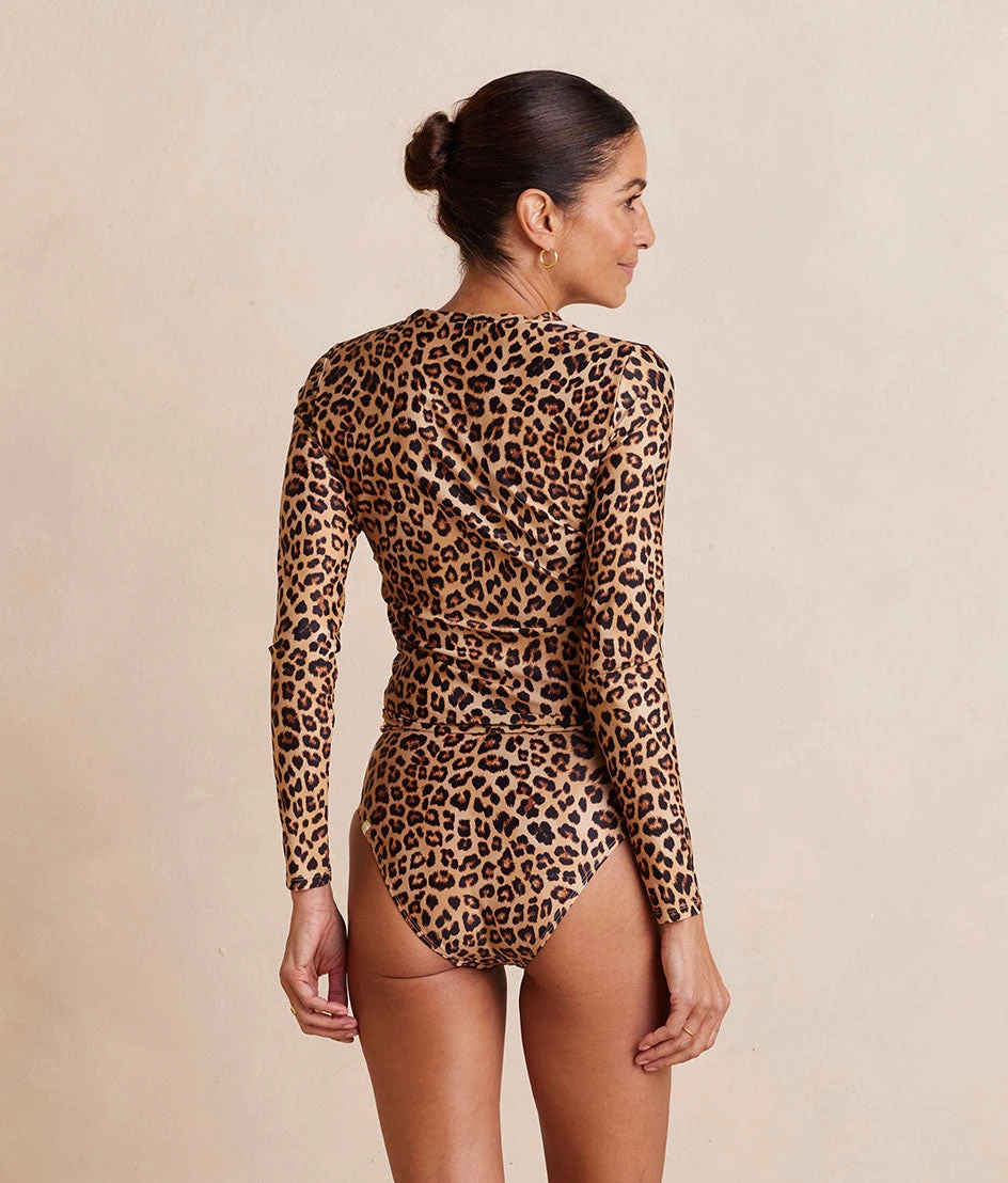 The High Leg Mid Rise Bikini Bottom - Leopard 2 The High Leg Mid Rise Bikini Bottom - Leopard - Image 2