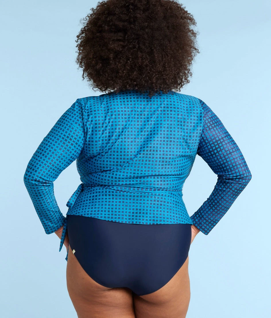 The Perfect Wrap Long Sleeve Cover-Up - Mixed Gingham In Calypso & Deep Sea 2 The Perfect Wrap Long Sleeve Cover-Up - Mixed Gingham In Calypso & Deep Sea - Image 2