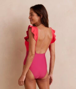 The Ruffle Backflip - Summer Berry & Spritz -Classic Lady Wear Store RuffleBackflip SummerBerry Spritz Studio 4