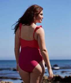 The Ruffle Oasis - Summer Berry & Spritz 12 The Ruffle Oasis - Summer Berry & Spritz -Classic Lady Wear Store RuffleOasisStrawberryLifestyle2 64677adf 4178 4ee4 b811 76feacee0f88