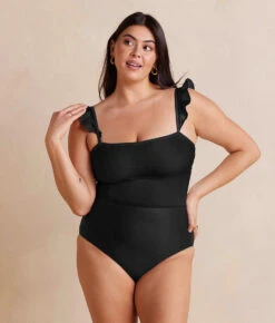 The Ruffle Oasis - Sea Urchin -Classic Lady Wear Store RuffleOasis OntheDot SeaUrchin Front