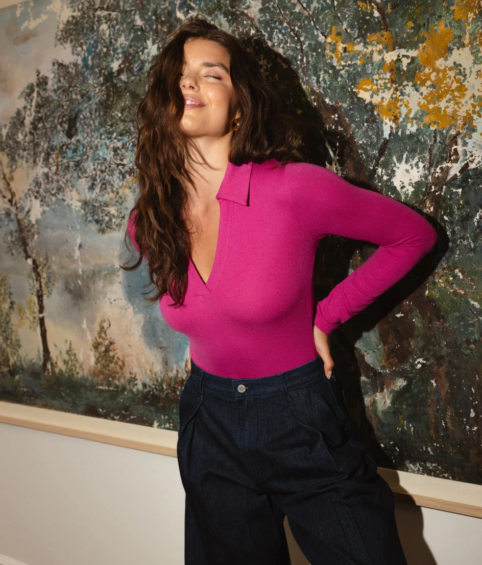 Classic Lady Wear Store -Classic Lady Wear Store The Essential Long Sleeve Collared Bodysuit 1